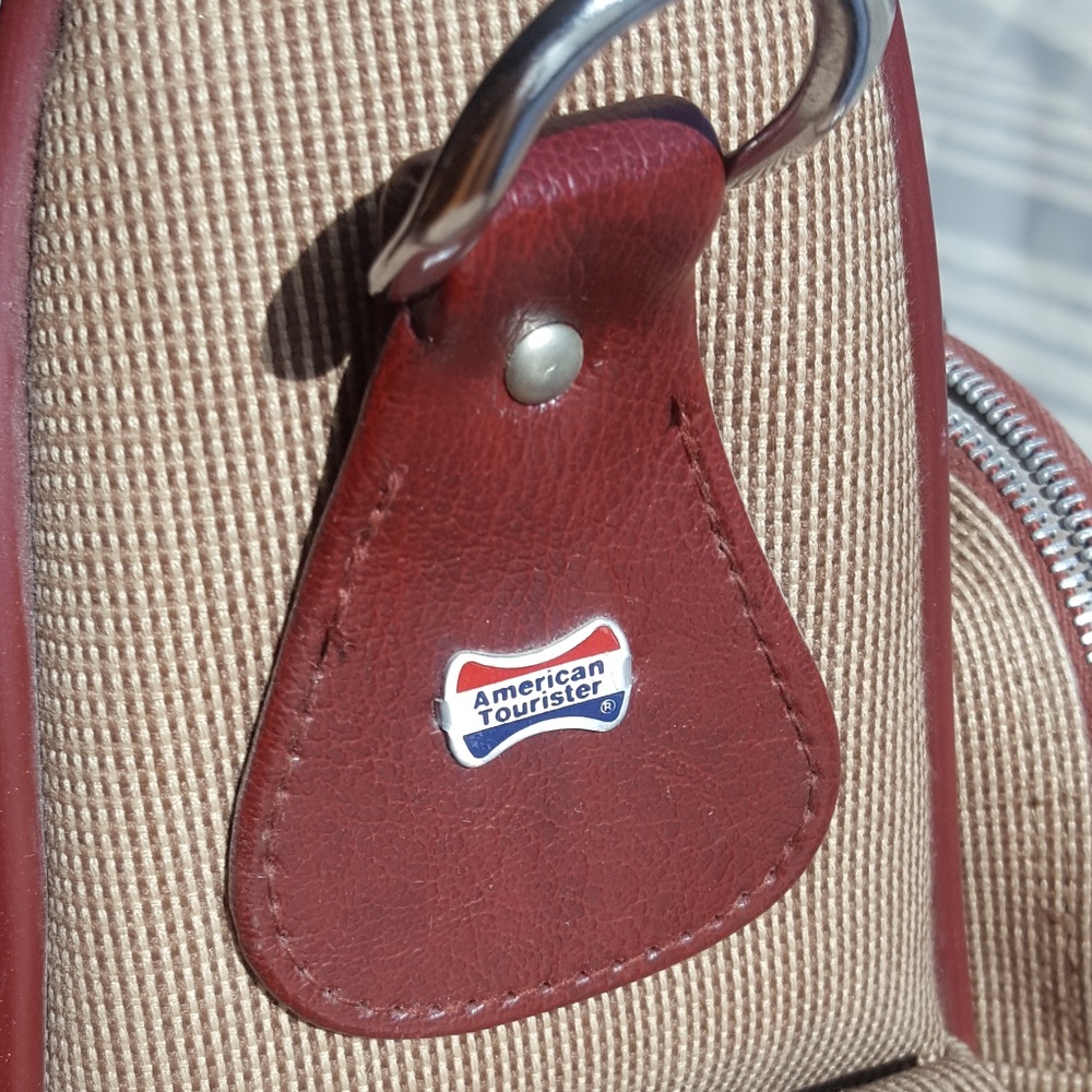American Tourister luggage suitcase carry on - Picture 2 of 8